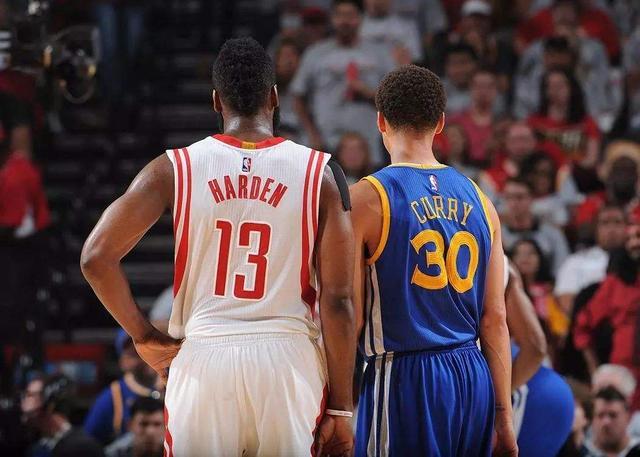 足球不仅仅 足球不仅仅