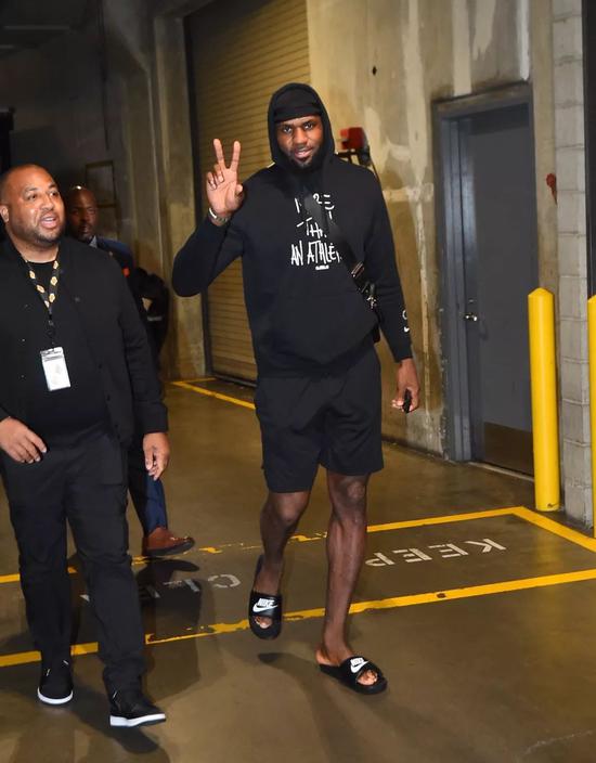 到职业舞台 到职业舞台