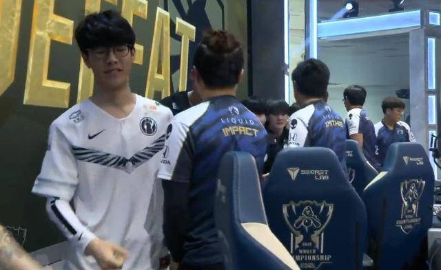 把摸到好牌 把摸到好牌